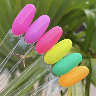 La Petite Gel Polish by #LVS | Pool Party Collection 