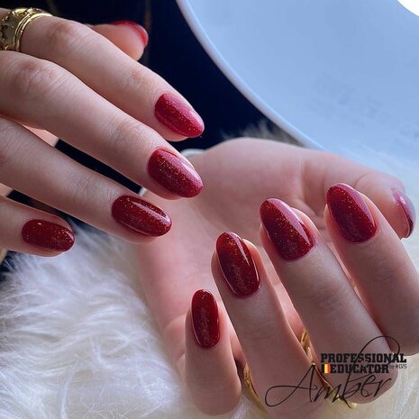 La Petite Gel Polish by #LVS | LP048 Razzle In Red 7ml